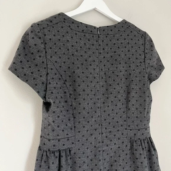 Boden Wool Blend Polka Dot Floral Lined Tulip Split Neck Cap Sleeve Dress Grey 8 - Picture 4 of 9